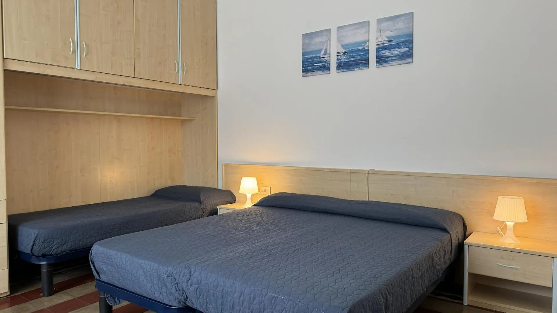 Villa Bianca - Carraro Immobiliare Jesolo -Family Apartments